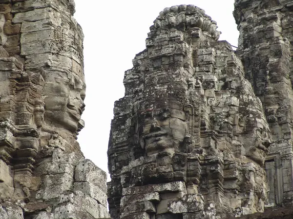 Huge Stone Faces Angkor Wat Cambodia — Stock Photo, Image