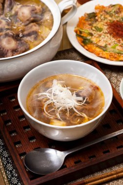 Geleneksel Japon yemekleri.