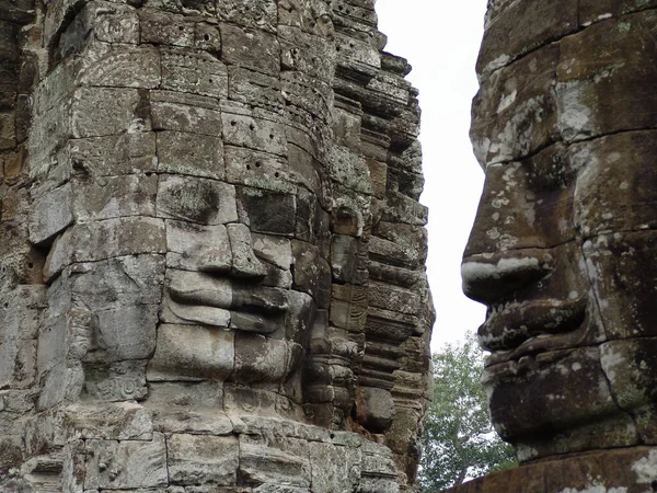 Huge Stone Faces Angkor Wat Cambodia — Stock Photo, Image