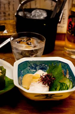 Geleneksel Japon suşi yakın çekim görüntüsü 