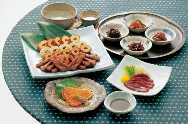 Japon deniz ürünleri çeşitliliğine yakın çekim 