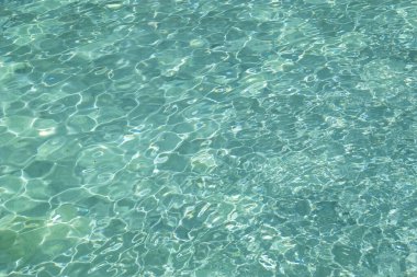 su yüzey dalgaları ile