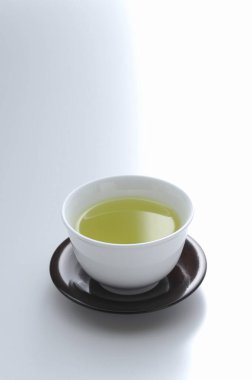 Yeşil çay kapatır 