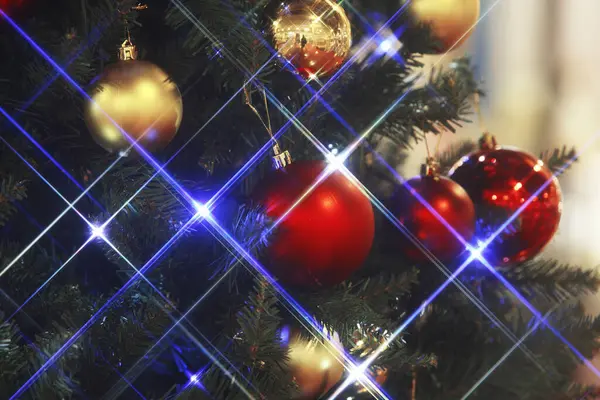 Árvore Natal Com Decorações Fundo Ano Novo — Fotografia de Stock