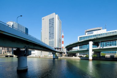 Osaka, Japonya 'nın gündüz şehir manzarası
