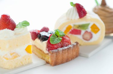 Taze dutlu çeşitli lezzetli kekler. Tatlı tatlılar