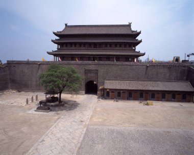 Asya 'daki eski tapınağın manzarası