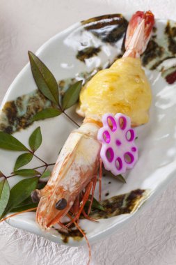 Lezzetli Japon yemeklerinin yakın görüntüsü