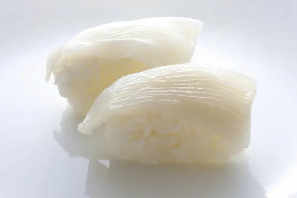 Sushi Witte Achtergrond Traditioneel Japans Eten — Stockfoto