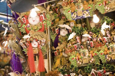 Japon pazarında geleneksel dekorasyon, yakın çekim