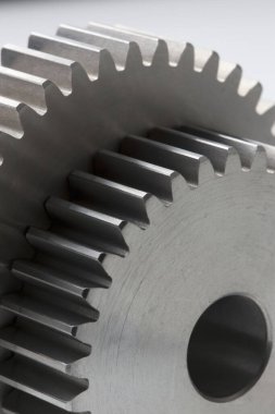 Beyaz arkaplanda izole edilmiş teçhizatın yakın görüntüsü