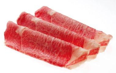 Beyaz arka planda taze ve lezzetli et      