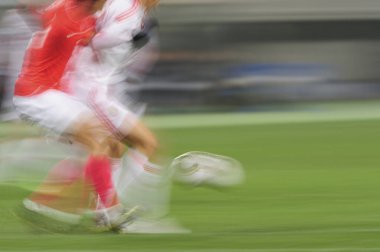 Futbol ve spor müsabakalarında oyuncuların hareket görüntüsü bulanıklaştı                       