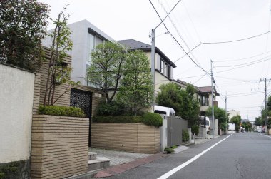 Chojamaru 'nun mimarisi, Kamiosaki olarak da bilinir, Tokyo Shinagawa' da özel bir yerleşim alanıdır..