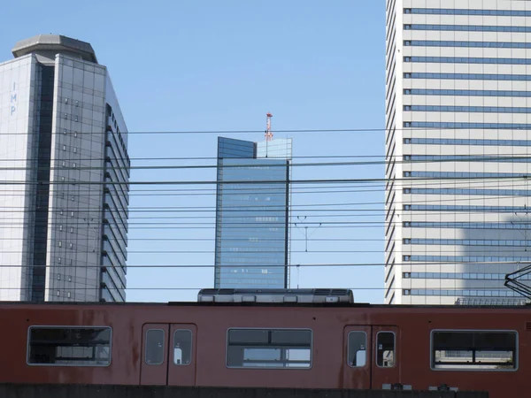 Tokyo City, Japonya 'da modern trenin süratinin görüntüsü