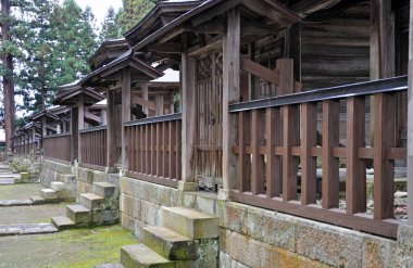 Japon şehrindeki eski geleneksel tapınak