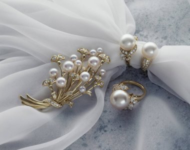 Lüks mücevher koleksiyonu yakın plan görünümü