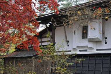 Japonya 'daki geleneksel Japon evi.