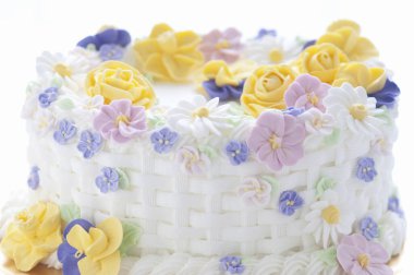 Kremalı tatlı pastanın yakın plan görüntüsü        