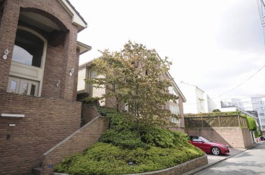 Chojamaru 'nun mimarisi, Kamiosaki olarak da bilinir, Tokyo Shinagawa' da özel bir yerleşim alanıdır..