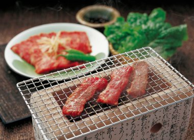 Biberli ve tuzlu biftek.