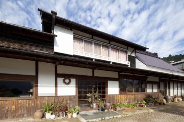 Japon şehrinin geleneksel tarihi mimarisi