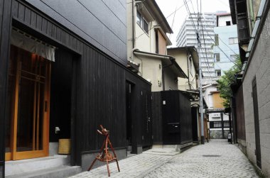 Chojamaru 'nun mimarisi, Kamiosaki olarak da bilinir, Tokyo Shinagawa' da özel bir yerleşim alanıdır..