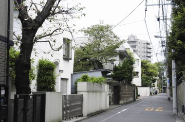 Chojamaru 'nun mimarisi, Kamiosaki olarak da bilinir, Tokyo Shinagawa' da özel bir yerleşim alanıdır..