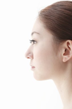 Asyalı güzel bir kadının portresi.