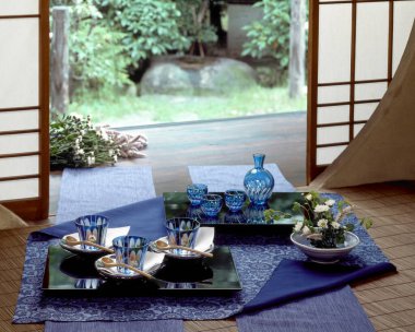 Japon tarzı masa seti