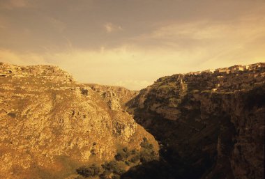 İtalya 'daki Matera şehrinin güzel uzaklık manzarası