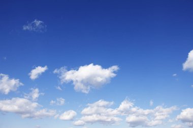 bulutlu gökyüzü güzel arkaplan görüntüsü 