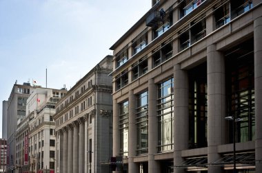 Tokyo, Japonya 'daki Nihonbashi Mitsui Kulesi.