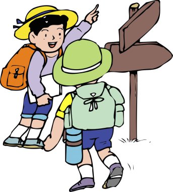 Dışarıdaki ahşap levhanın yanında gezen iki neşeli çocuk.