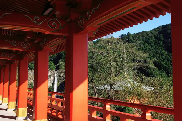 Geleneksel Japon mimari manzarası