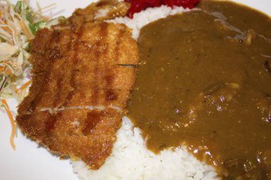 Japon yemeği, tavuk, pirinç ve sebze..