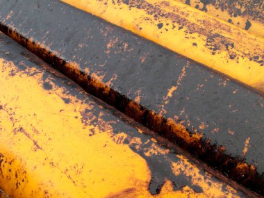 Eski çitin yağı ile kaplı dokusu