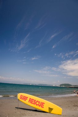 Morito Plajı ve Hayama 'da sörf kurtarma.