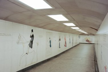 Londra 'daki yeraltı metro istasyonu.