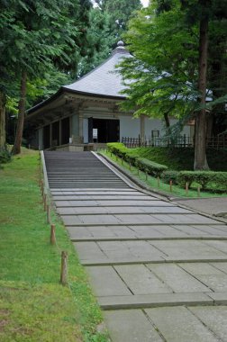 Japonya 'daki güzel, eski Japon tapınağı.