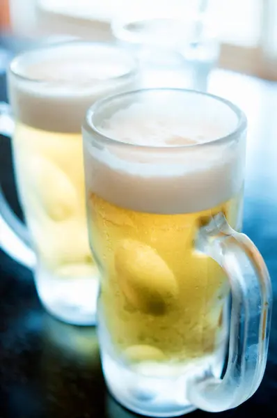 Cold Beer Ice Glasses Background Close — Stock Photo, Image
