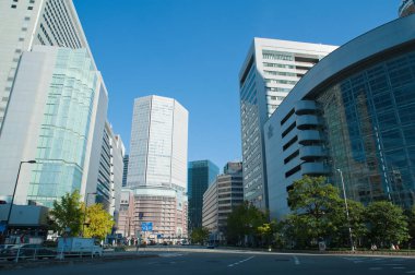 Japonya 'nın Osaka şehrindeki modern binalar