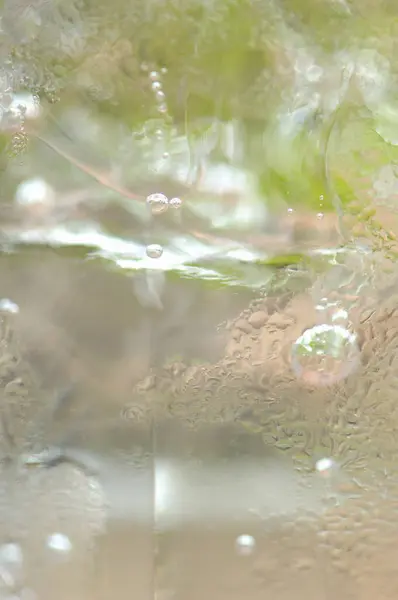 Grönt Vatten Droppar Glas Natur Bakgrund — Stockfoto