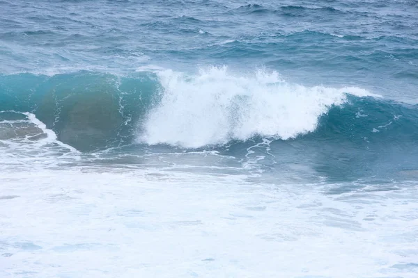 Морські Хвилі Піною Падають Пляжі — стокове фото