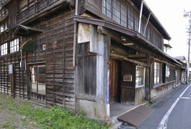 Japon şehrindeki eski geleneksel mimari