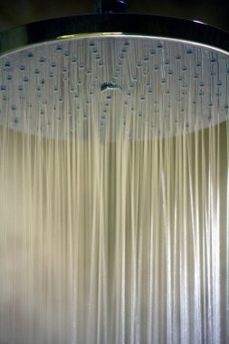 Fıskiyeye su damlası