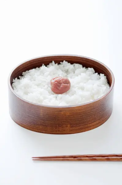 Японская Кухня Рис Сливой Заднем Плане Закрыть — стоковое фото