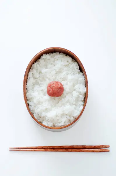 Japon Mutfağı Erikli Pirinç Yakın Plan — Stok fotoğraf