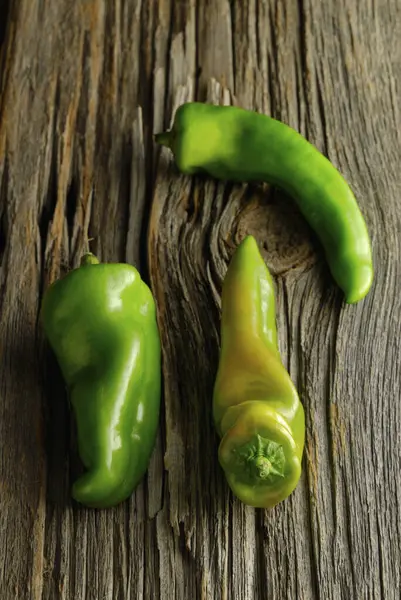 Eine Gruppe Grüner Paprika Hintergrund Nahaufnahme — Stockfoto