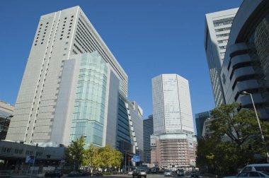 Japonya 'nın Osaka şehrindeki modern binalar